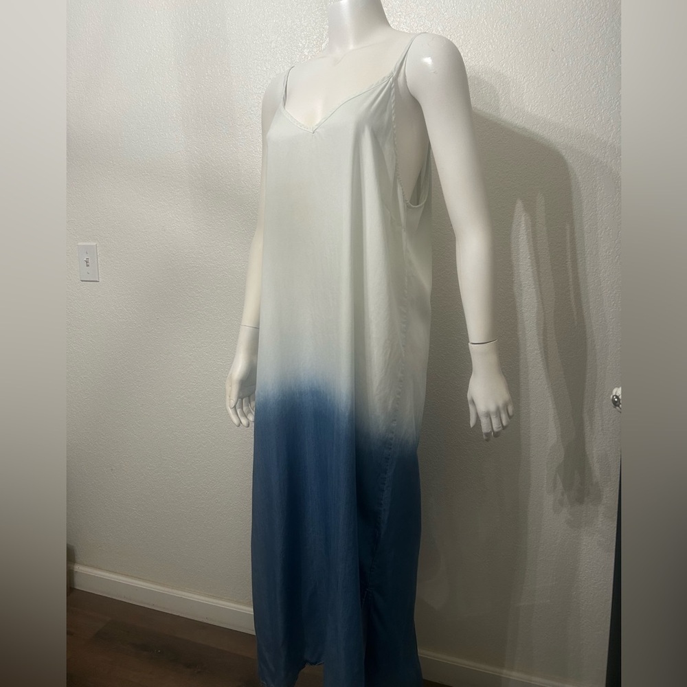 Pure Navy Sleeveless Ombre Slip Dress - White to Blue
